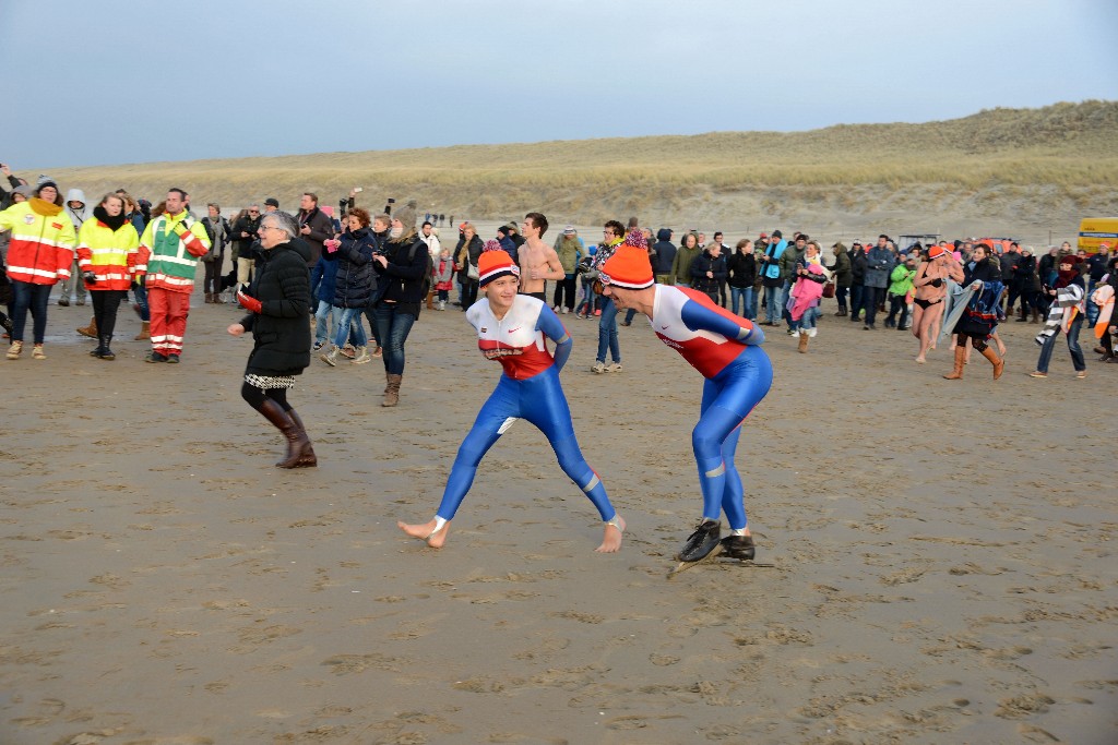 ../Images/Nieuwjaarsduik Nederzandt 2015 074.jpg